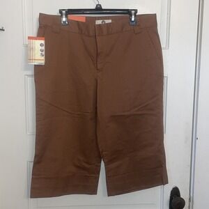 NWT Weatherproof Size 12 Long Shorts Brown‎ Knee Length Cuffed